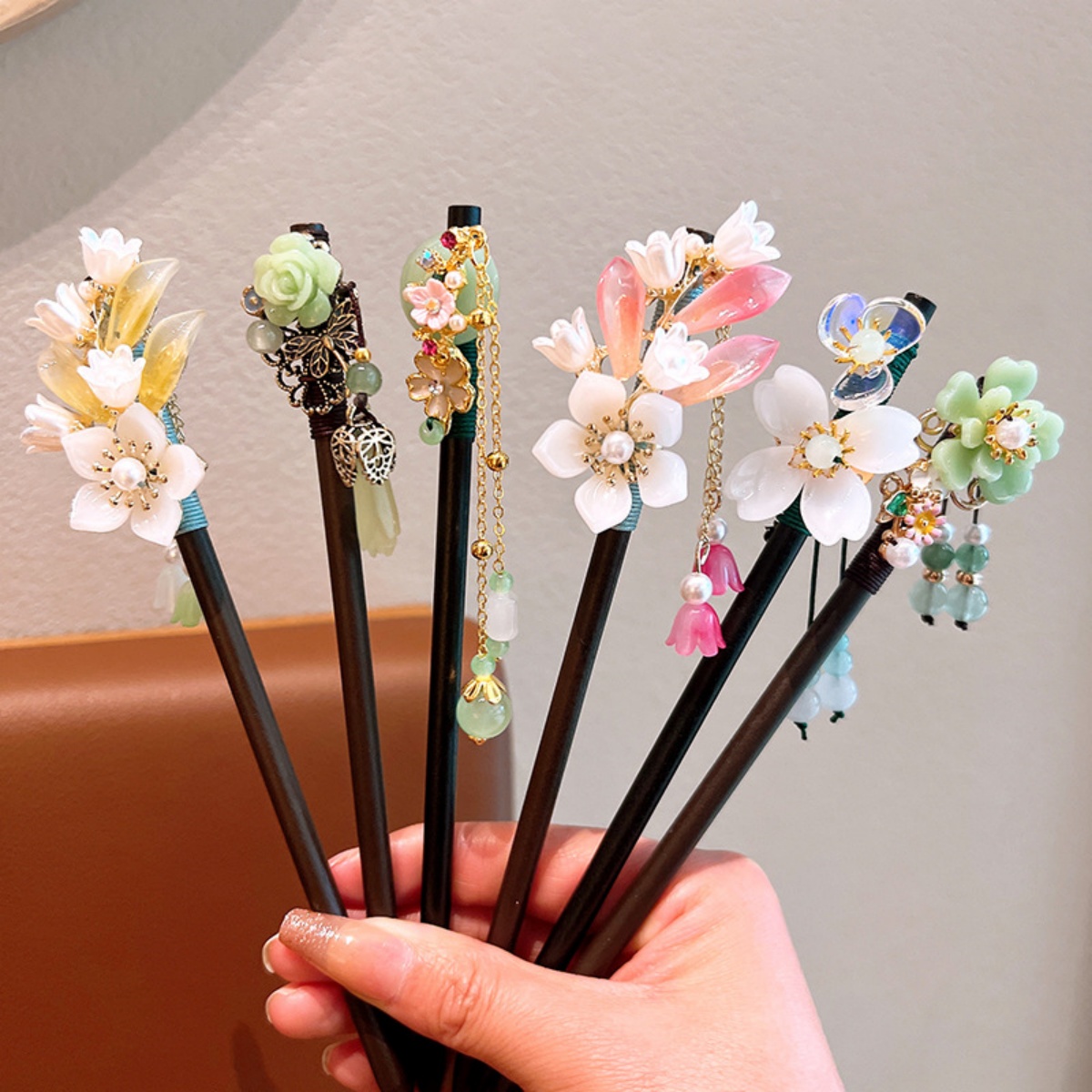 Изысканная деревянная заколка  – обзор и цена Women Accessories For Hand